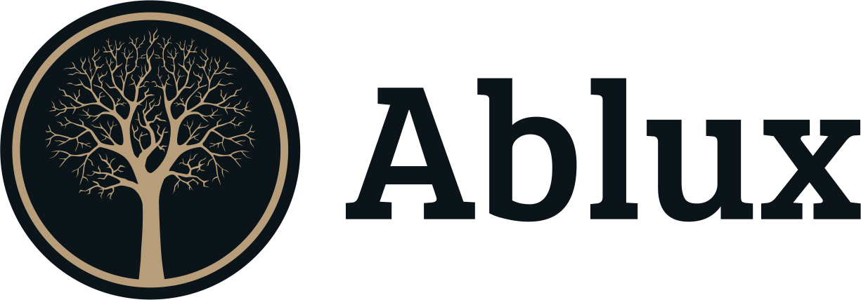 Ablux – logo – wersja uzupełniająca – poziom – czarna + złota – wersja 2